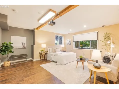 8770 SW 71st Place Portland OR 97223