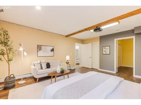 8770 SW 71st Place Portland OR 97223