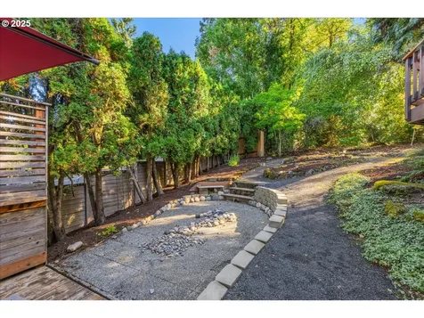 8770 SW 71st Place Portland OR 97223