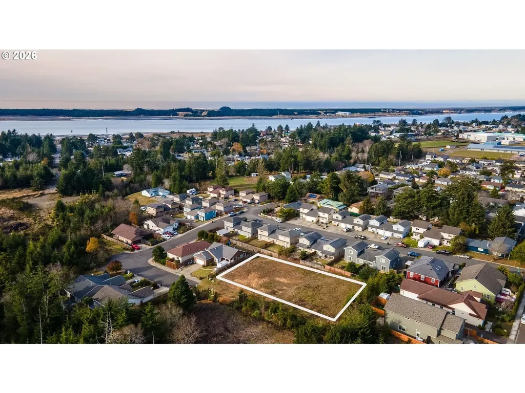 0 Fulton Avenue Coos Bay OR 97420