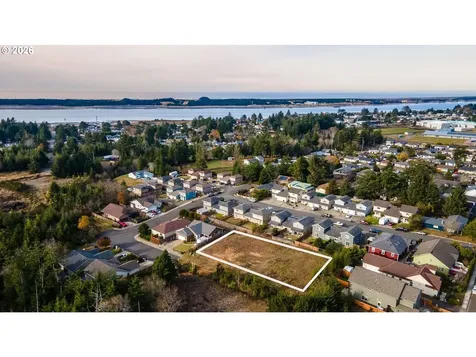 0 Fulton Avenue Coos Bay OR 97420