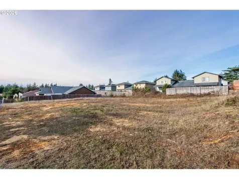 0 Fulton Avenue Coos Bay OR 97420