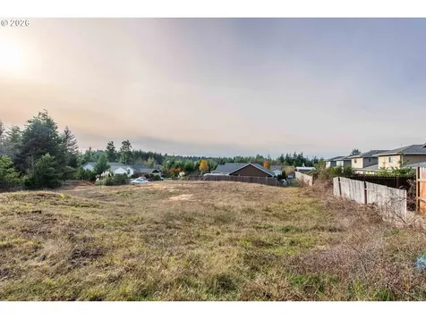 0 Fulton Avenue Coos Bay OR 97420