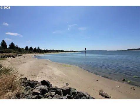 0 Fulton Avenue Coos Bay OR 97420