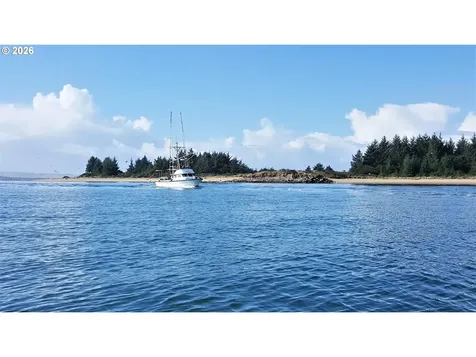 0 Fulton Avenue Coos Bay OR 97420