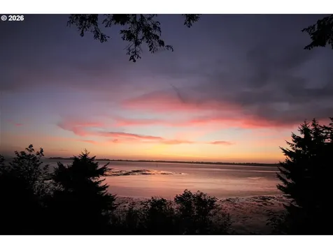 0 Fulton Avenue Coos Bay OR 97420
