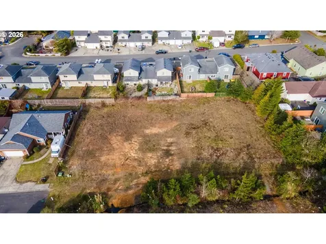 0 Fulton Avenue Coos Bay OR 97420