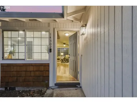 14302 NE 16th Street Vancouver WA 98684