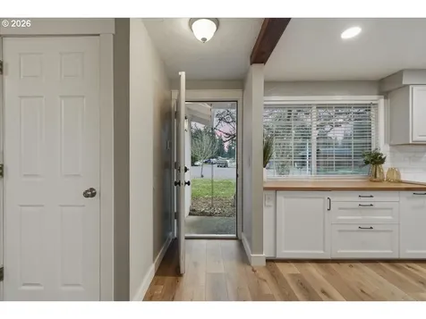 14302 NE 16th Street Vancouver WA 98684