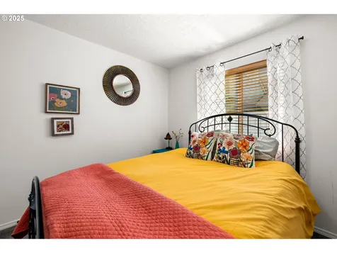20674 NE Shore View Drive Fairview OR 97024