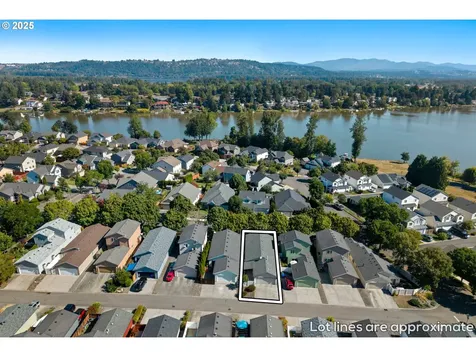20674 NE Shore View Drive Fairview OR 97024