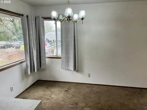 17817 Oatfield Road Gladstone OR 97027
