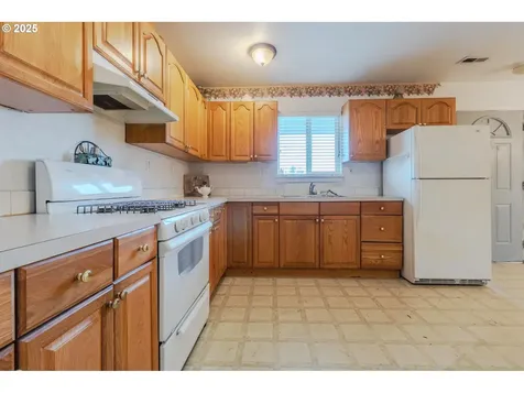 2660 Evergreen Court NE Salem OR 97301