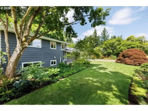 15 SW 95th Avenue Portland OR 97225