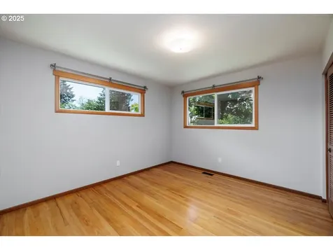 15 SW 95th Avenue Portland OR 97225