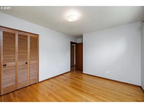 15 SW 95th Avenue Portland OR 97225