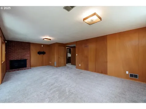 15 SW 95th Avenue Portland OR 97225