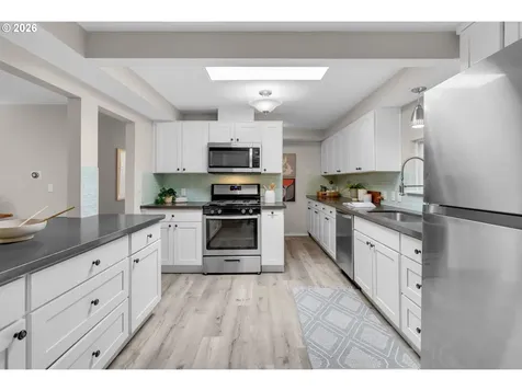 3121 SE 165th Avenue Portland OR 97236