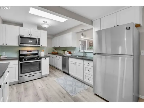 3121 SE 165th Avenue Portland OR 97236