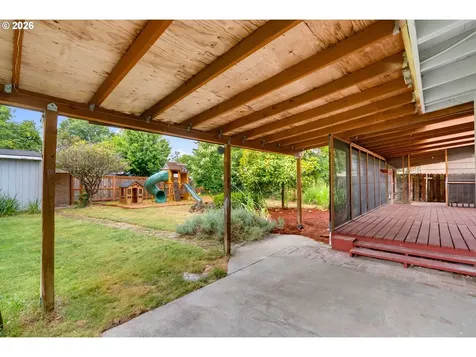 3121 SE 165th Avenue Portland OR 97236