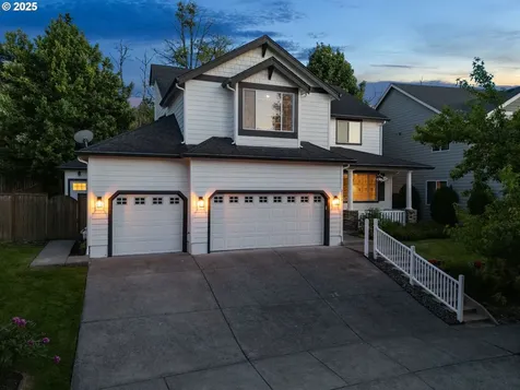 2233 NW Oxford Street Camas WA 98607
