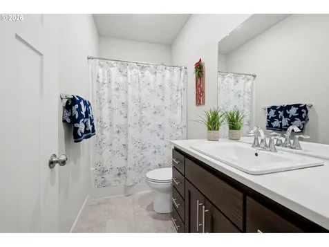 2748 NW William Drive Mcminnville OR 97128