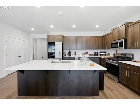 2748 NW William Drive Mcminnville OR 97128