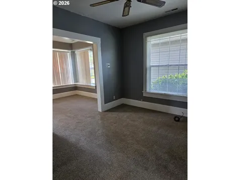 212 SE Mosher Avenue Roseburg OR 97470