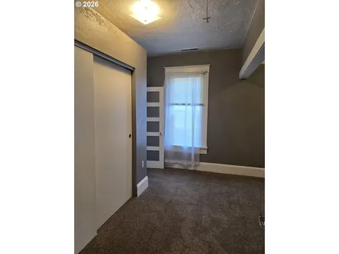 212 SE Mosher Avenue Roseburg OR 97470