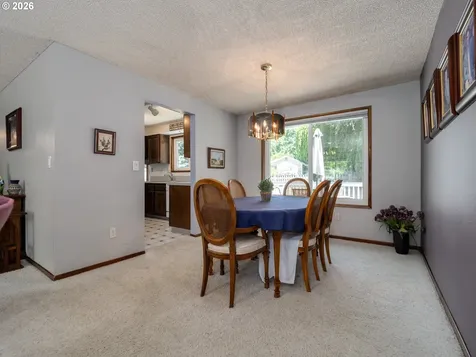 1360 Tamarisk Drive West Linn OR 97068