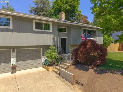 1360 Tamarisk Drive West Linn OR 97068