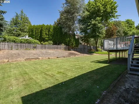 1360 Tamarisk Drive West Linn OR 97068