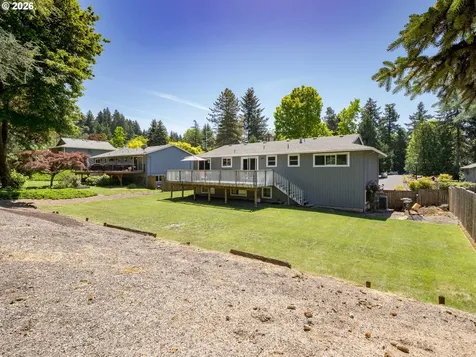1360 Tamarisk Drive West Linn OR 97068