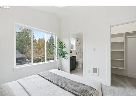 522 S Texas Street Portland OR 97219