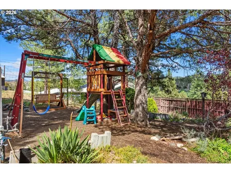 208 Adam Drive Canyon City OR 97820