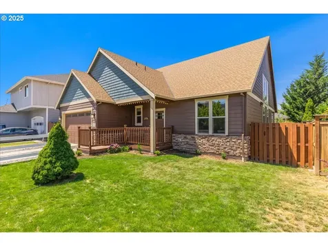1832 4th Street Hood River OR 97031