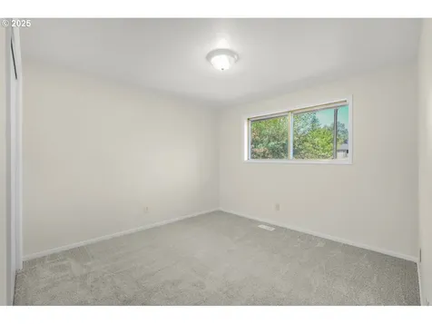 1192 SE 21st Court Gresham OR 97080