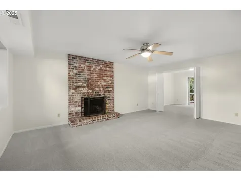 1192 SE 21st Court Gresham OR 97080