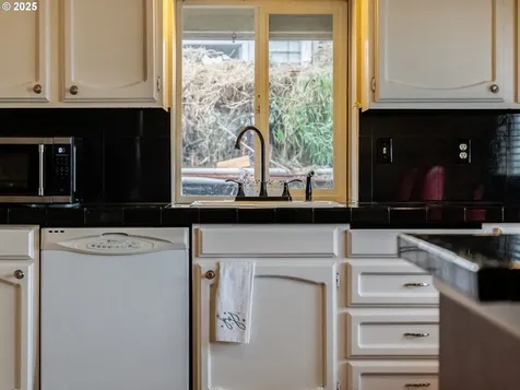 2504 E Mcloughlin Boulevard Vancouver WA 98661