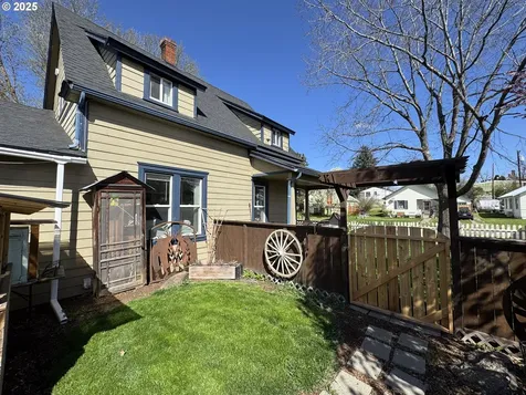 404 E Main Street Goldendale WA 98620