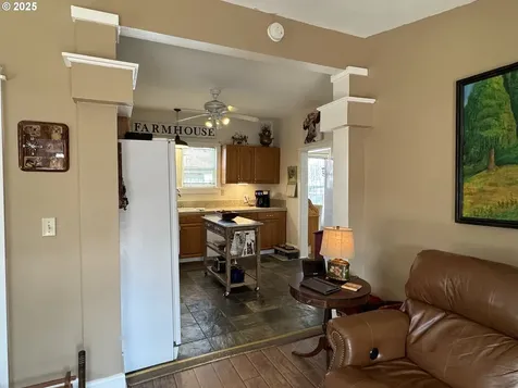 404 E Main Street Goldendale WA 98620