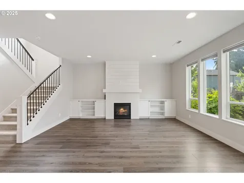 4304 NE 136th Avenue Vancouver WA 98682
