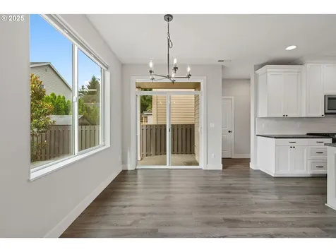4304 NE 136th Avenue Vancouver WA 98682