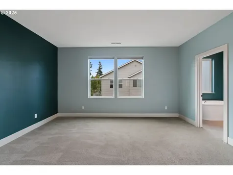 4304 NE 136th Avenue Vancouver WA 98682