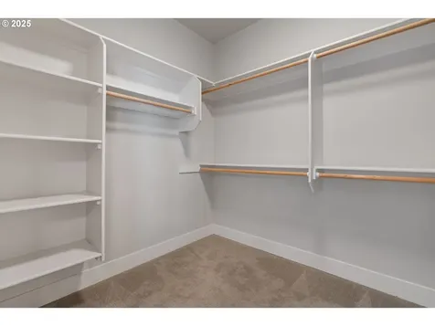 4304 NE 136th Avenue Vancouver WA 98682