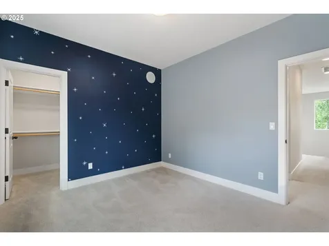 4304 NE 136th Avenue Vancouver WA 98682