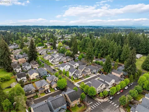 4304 NE 136th Avenue Vancouver WA 98682