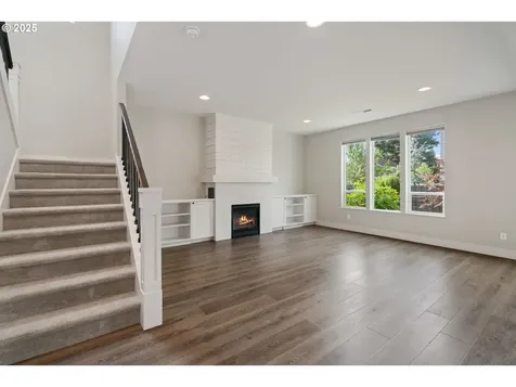 4304 NE 136th Avenue Vancouver WA 98682