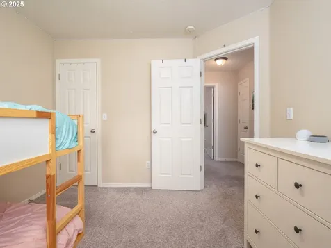 121 N Burl Street Newberg OR 97132