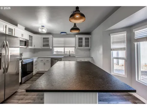 2127 Assumption Street Eugene OR 97402